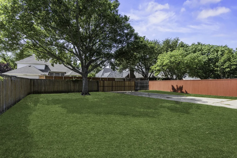 3916 Kimbrough Lane Plano, TX 75025