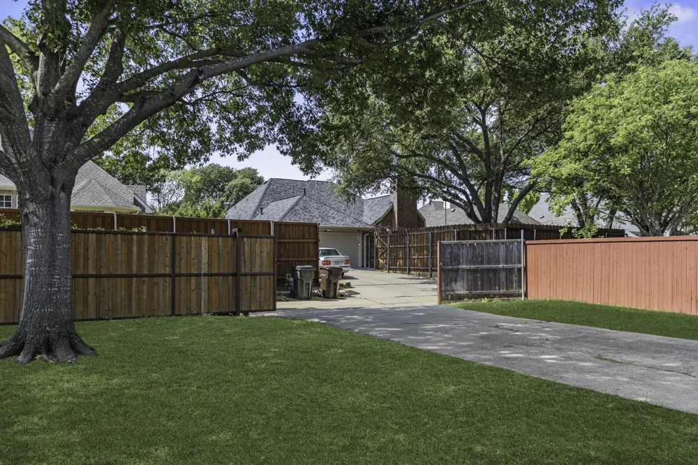 3916 Kimbrough Lane Plano, TX 75025