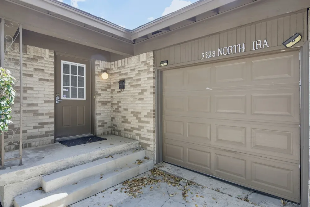 5328 Ira Street Haltom City, TX 76117