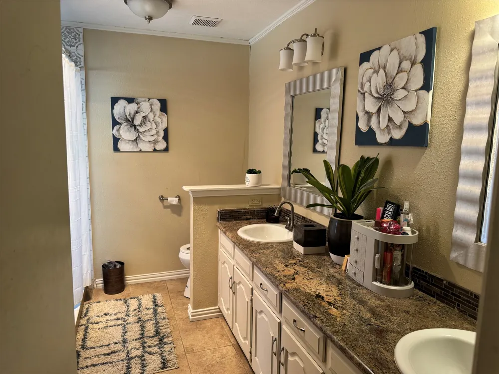 428 River Oaks Lane Richardson, TX 75081