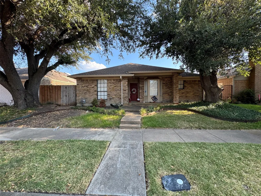 428 River Oaks Lane Richardson, TX 75081