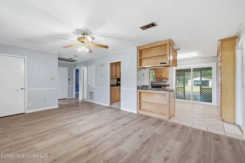 1102 Jackson Landing Road Picayune, MS 39466