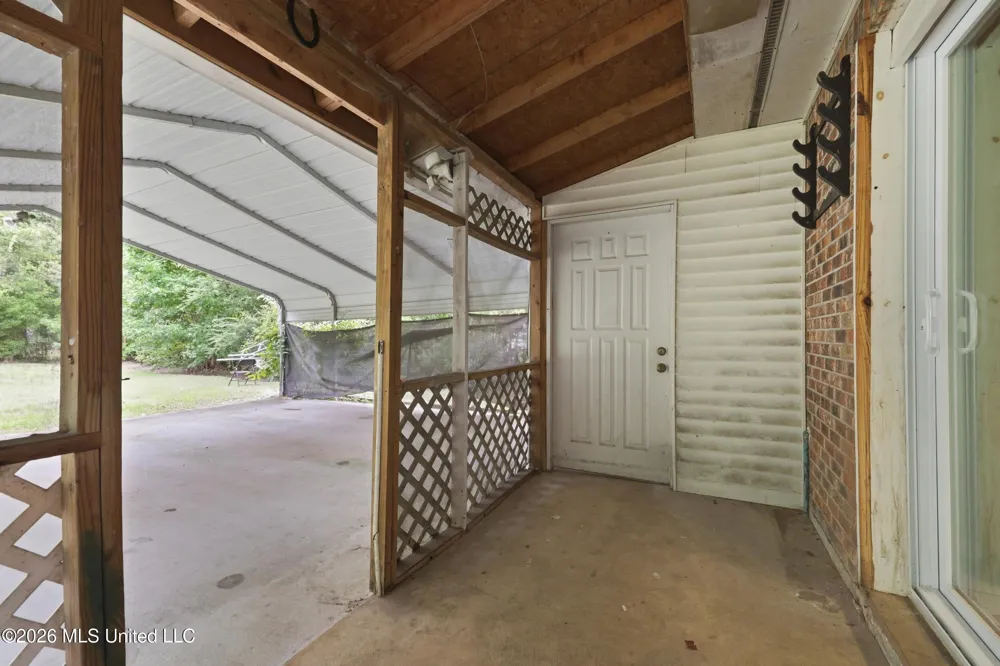 1102 Jackson Landing Road Picayune, MS 39466