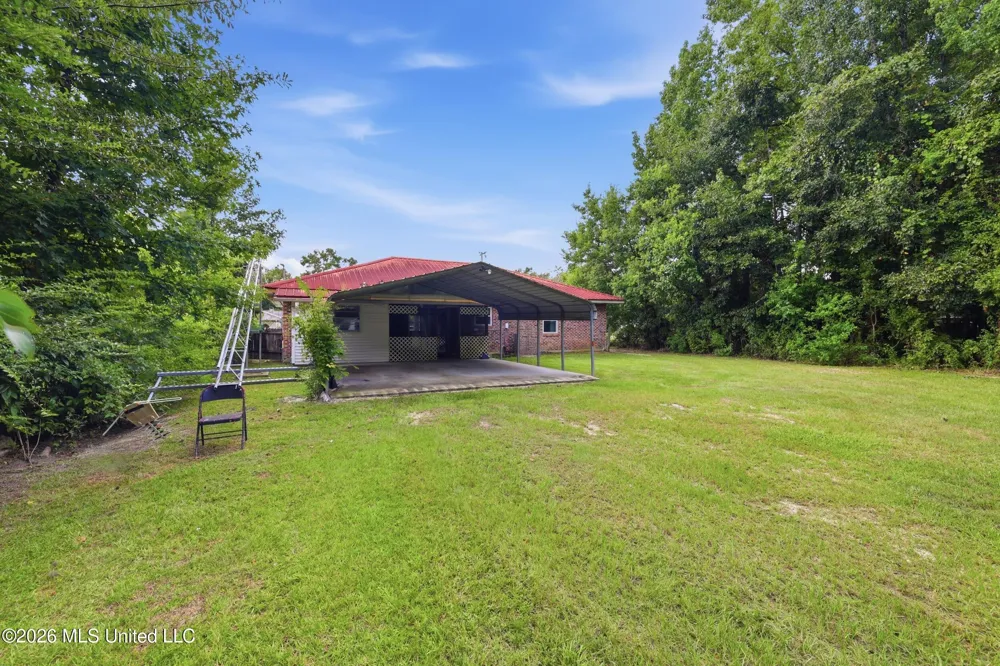 1102 Jackson Landing Road Picayune, MS 39466