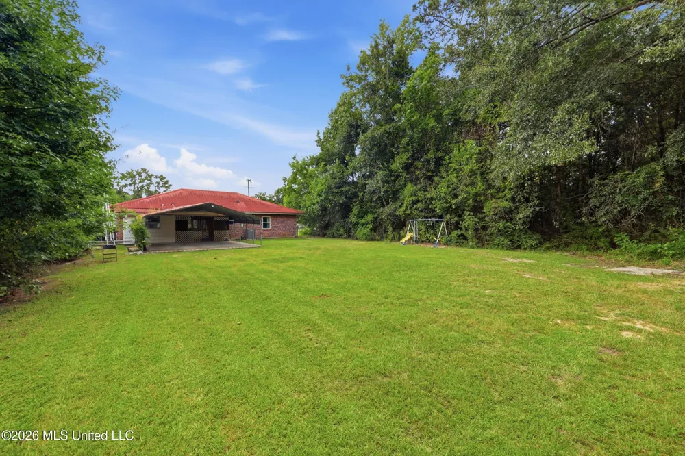 1102 Jackson Landing Road Picayune, MS 39466