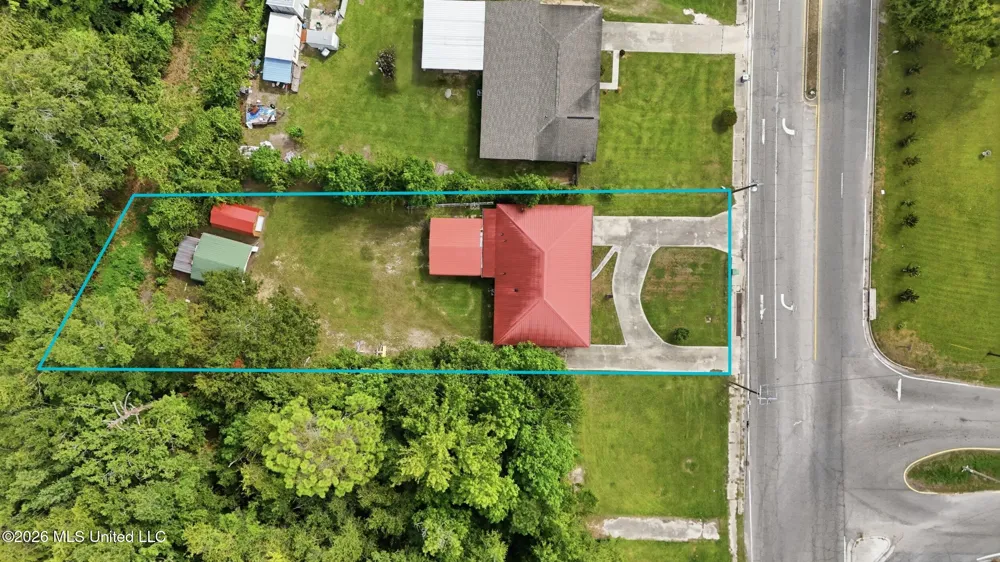 1102 Jackson Landing Road Picayune, MS 39466