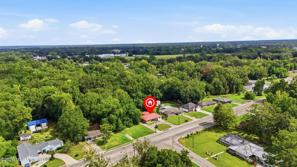 1102 Jackson Landing Road Picayune, MS 39466