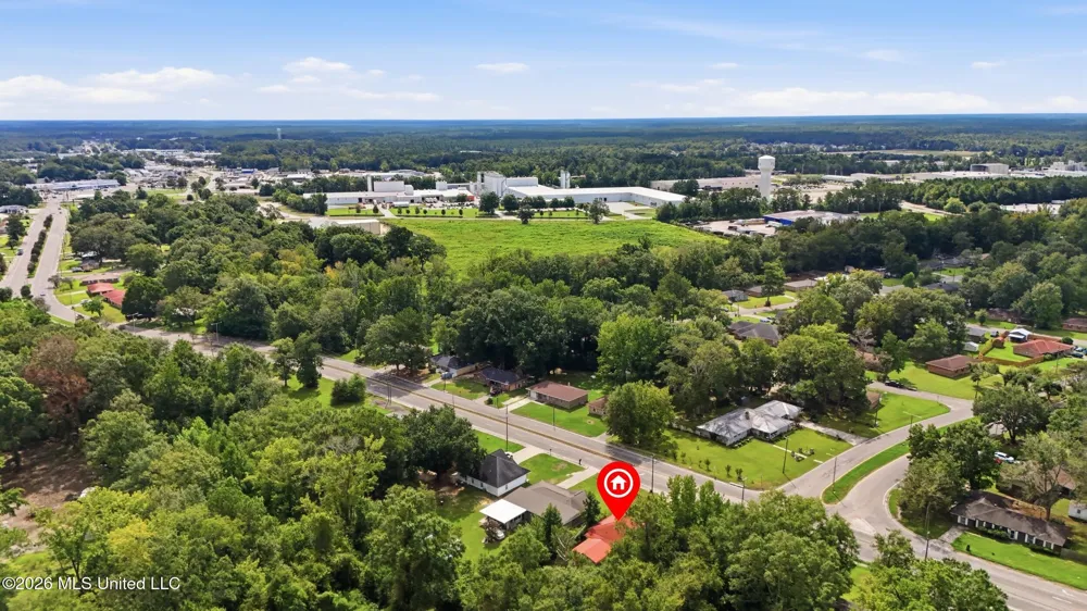 1102 Jackson Landing Road Picayune, MS 39466