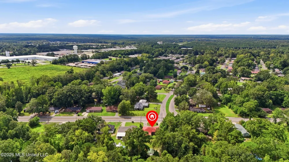 1102 Jackson Landing Road Picayune, MS 39466