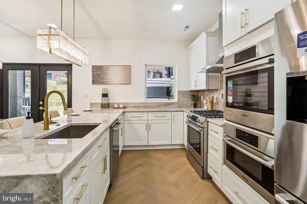 1832 FLORIDA AVENUE NW Washington, DC 20009