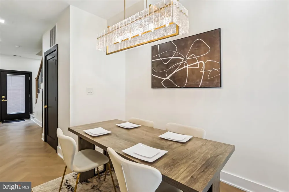 1832 FLORIDA AVENUE NW Washington, DC 20009