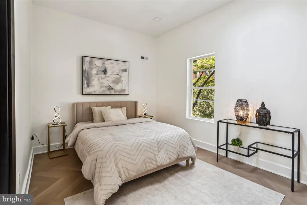 1832 FLORIDA AVENUE NW Washington, DC 20009