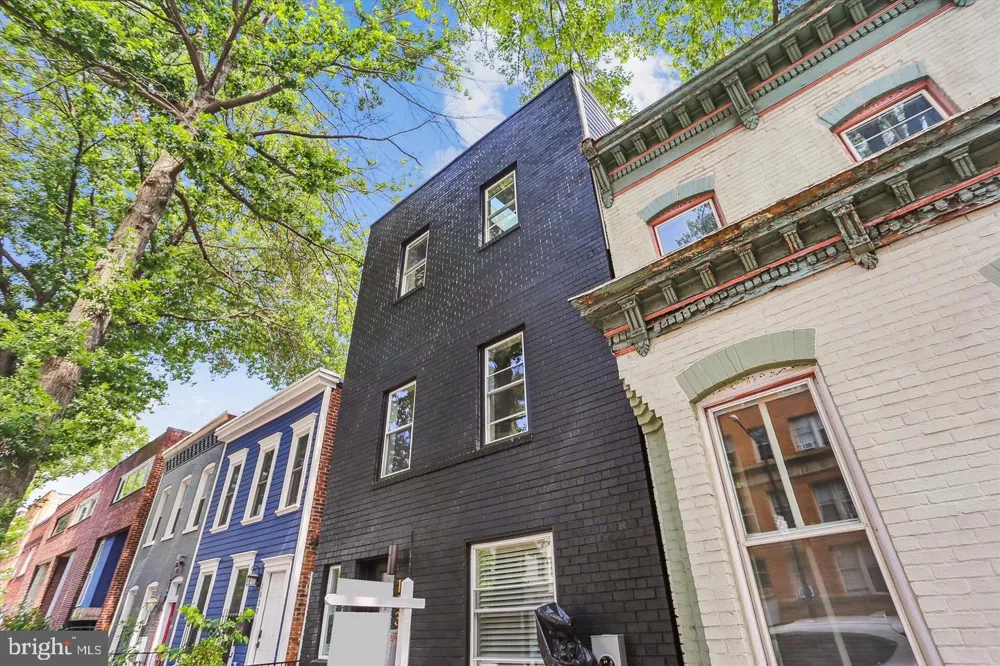 1832 FLORIDA AVENUE NW Washington, DC 20009