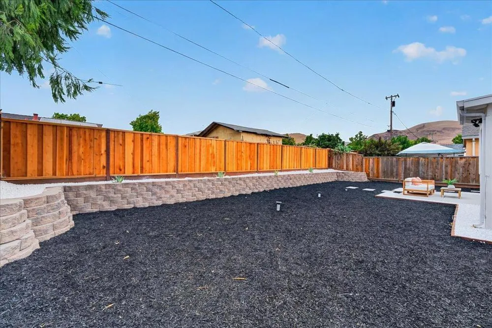 1821 Burley Drive Milpitas, CA 95035