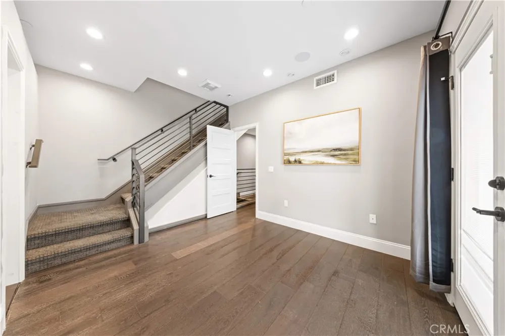 519 W Newby #F San Gabriel, CA 91776
