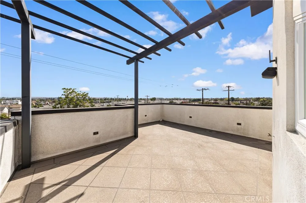 519 W Newby #F San Gabriel, CA 91776