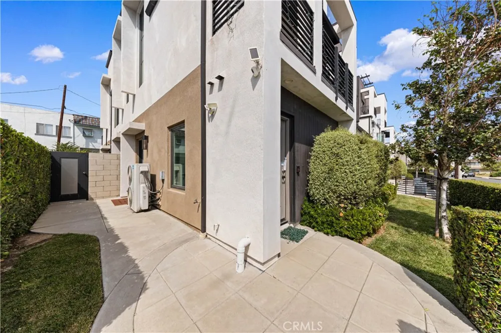 519 W Newby #F San Gabriel, CA 91776