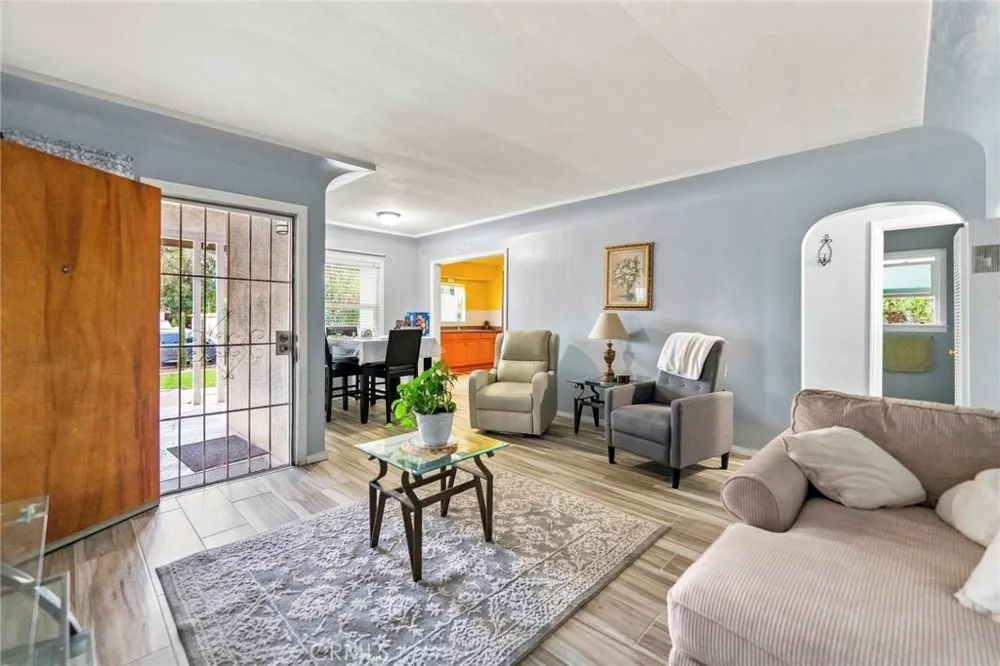 831 W George Banning, CA 92220