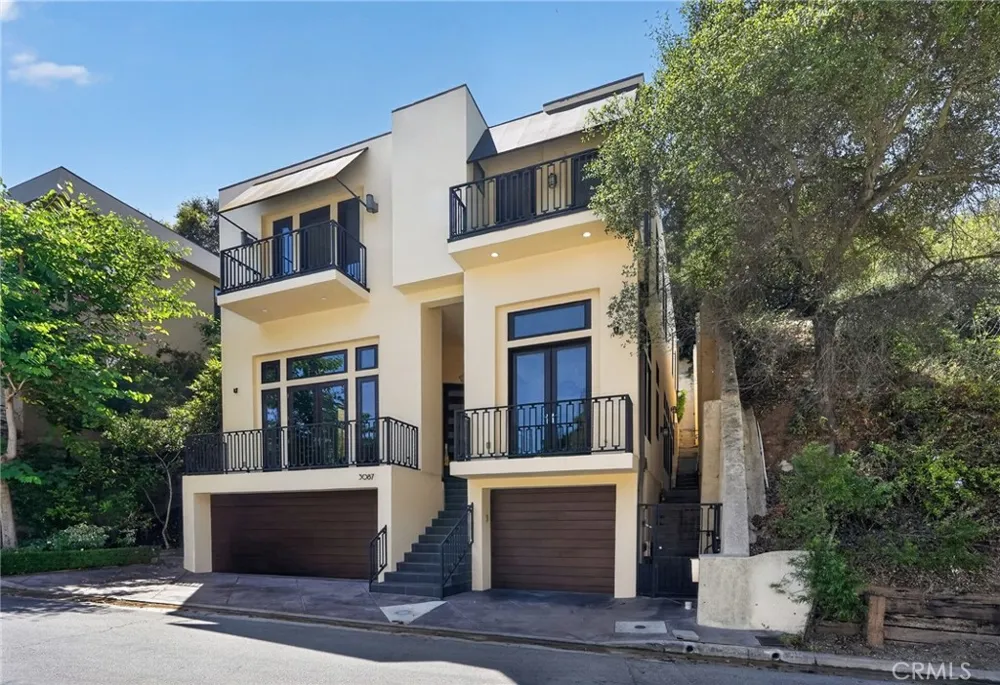 3087 Passmore Drive Los Angeles, CA 90068