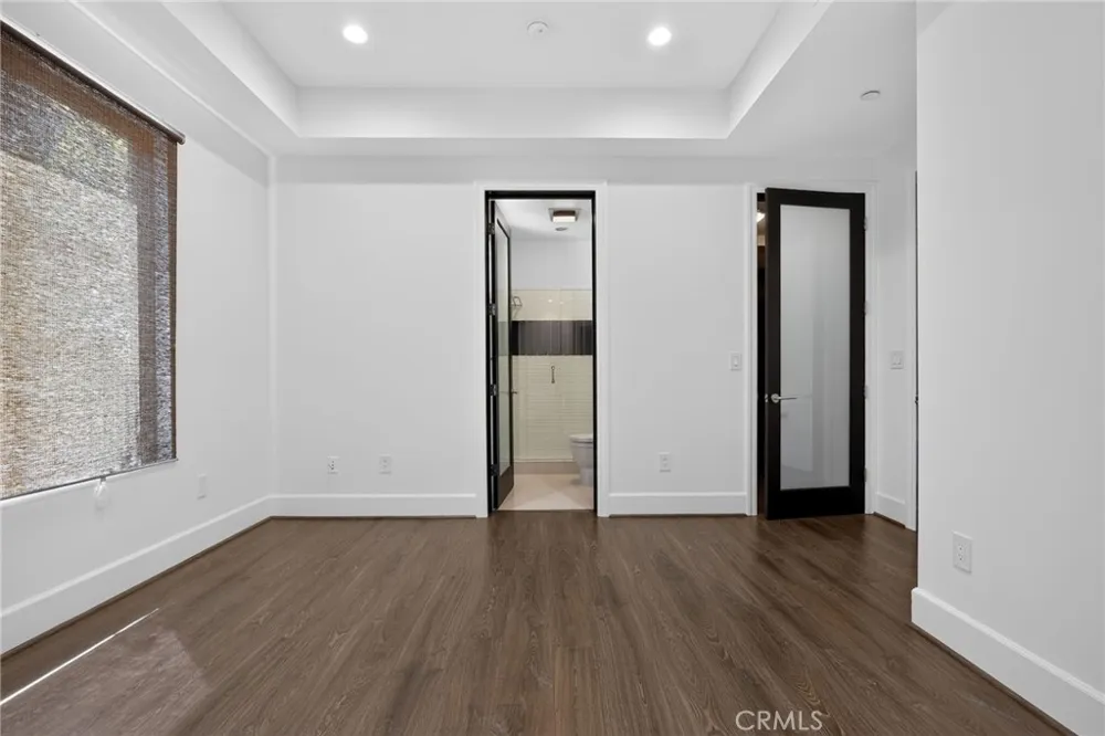 3087 Passmore Drive Los Angeles, CA 90068