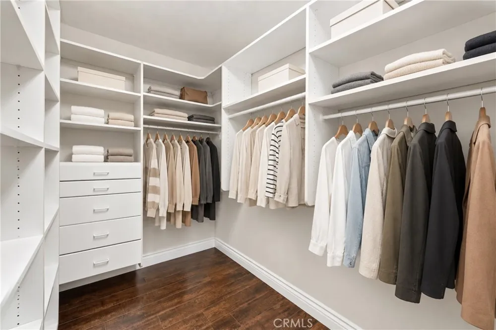 82 Winslow Irvine, CA 92620