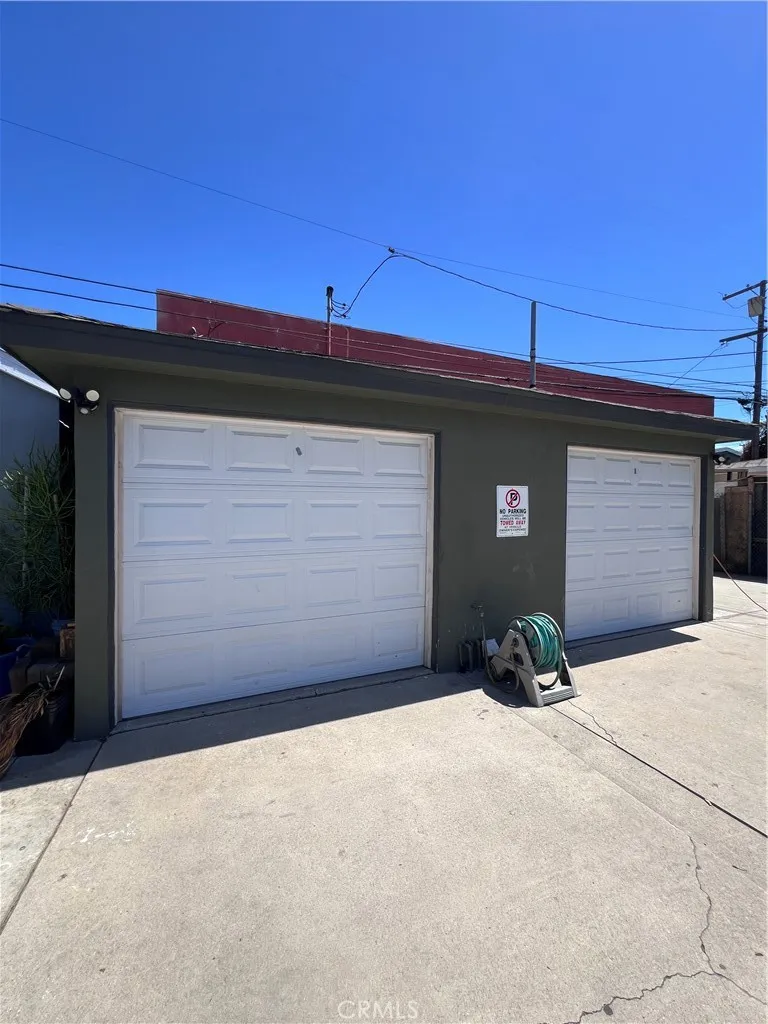 5536 Linden Avenue Long Beach, CA 90805