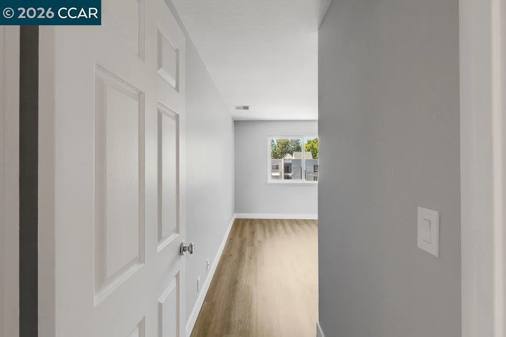 3173 Wayside Plaza #301 Walnut Creek, CA 94597