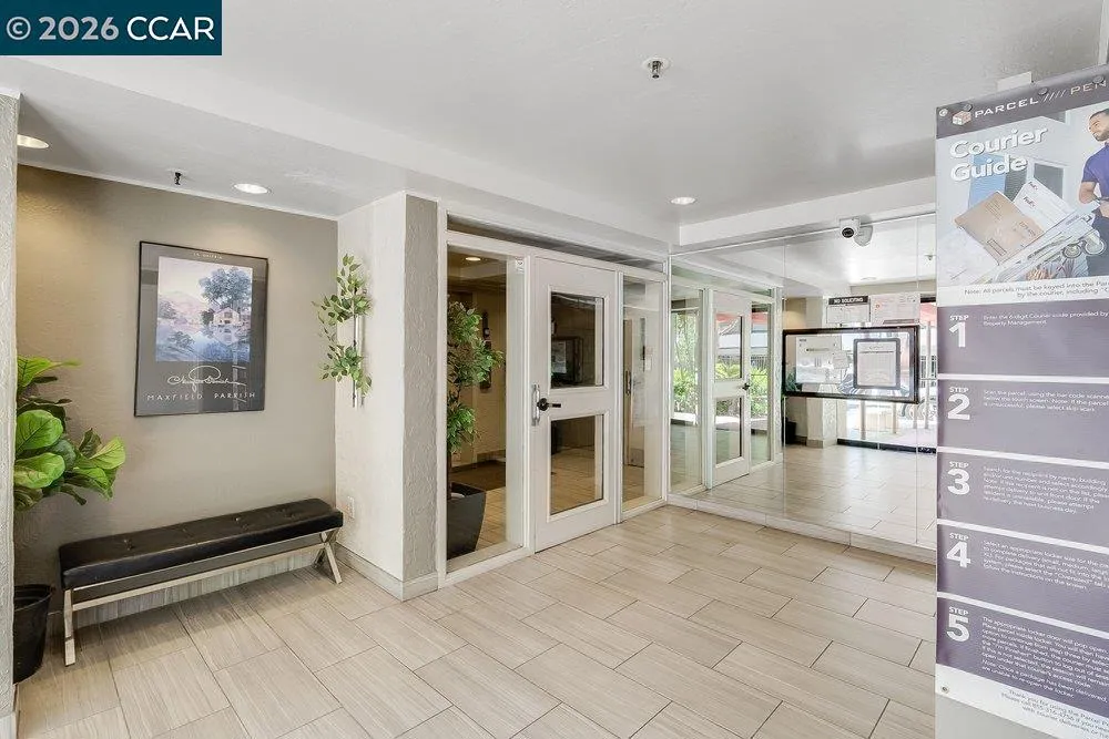 3173 Wayside Plaza #301 Walnut Creek, CA 94597