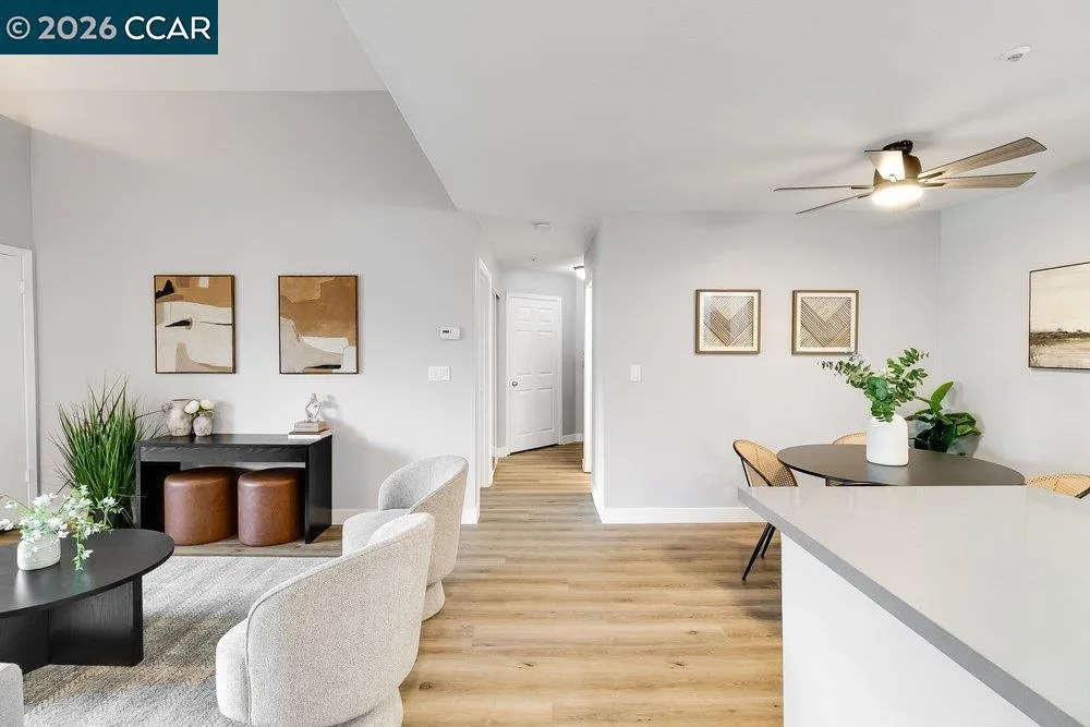 3173 Wayside Plaza #301 Walnut Creek, CA 94597