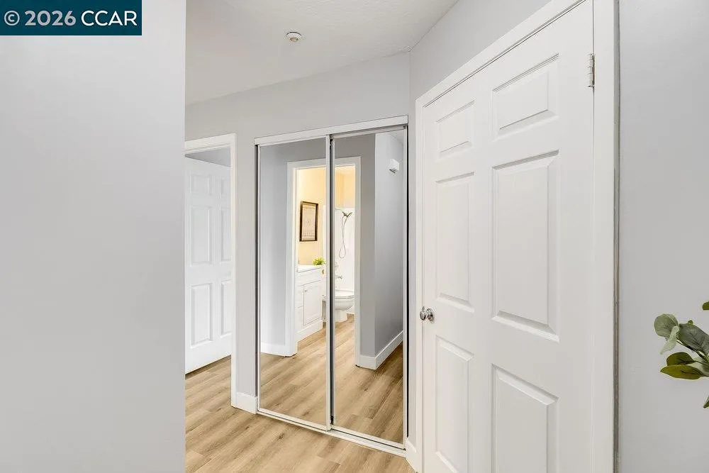 3173 Wayside Plaza #301 Walnut Creek, CA 94597