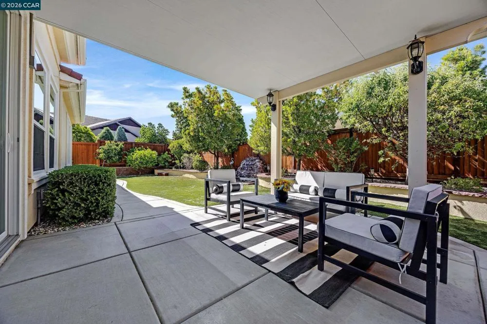 1939 Burgundy Ln Brentwood, CA 94513