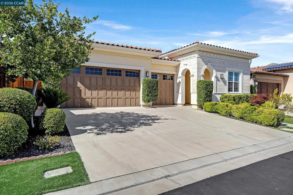 1939 Burgundy Ln Brentwood, CA 94513