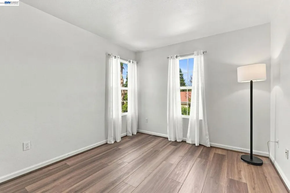 4597 Bonsai Ave Tracy, CA 95377
