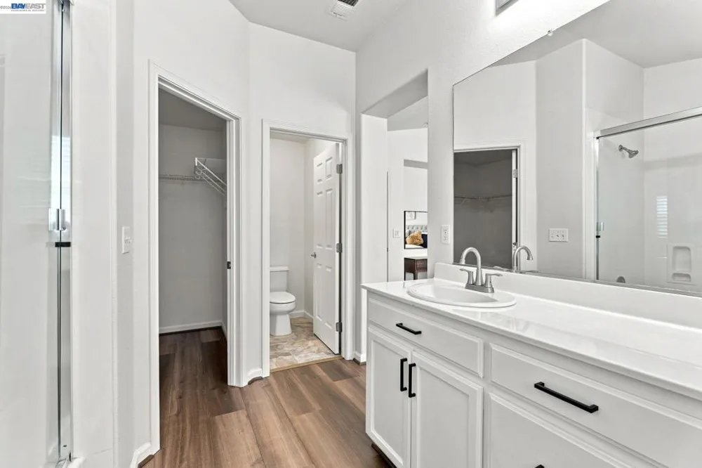 4597 Bonsai Ave Tracy, CA 95377