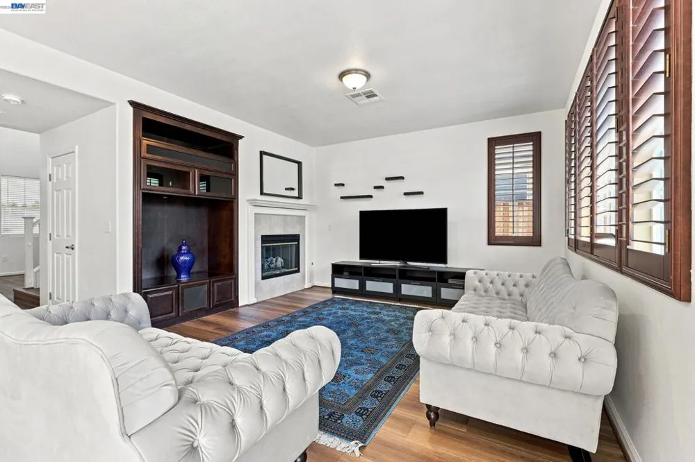 4597 Bonsai Ave Tracy, CA 95377