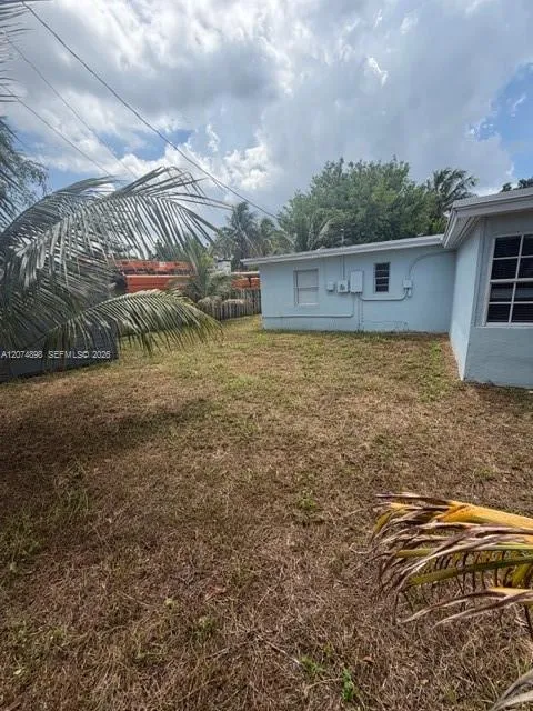 515 S 61st Ter Hollywood, FL 33023