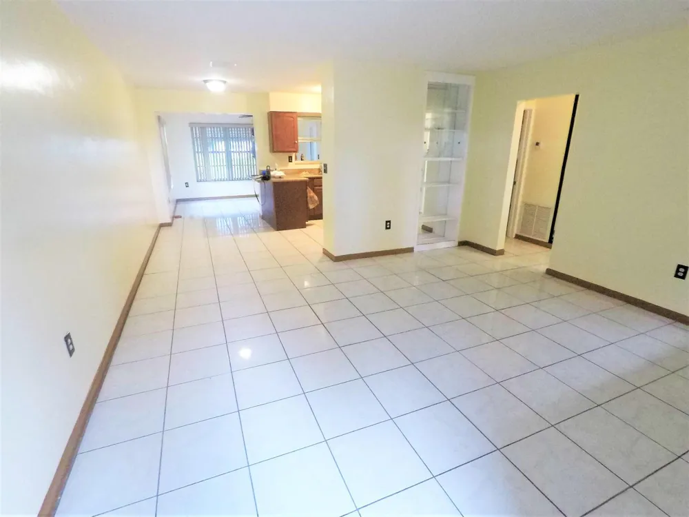 1685 NW 60TH AVENUE #B Sunrise, FL 33313