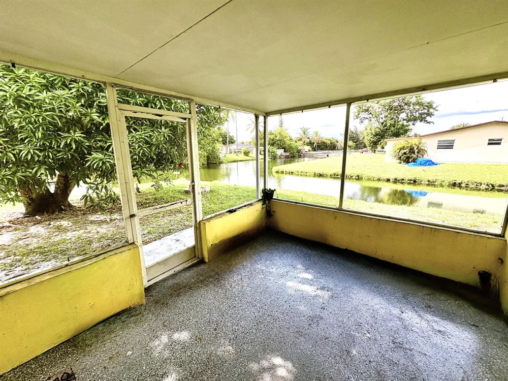1685 NW 60TH AVENUE #B Sunrise, FL 33313
