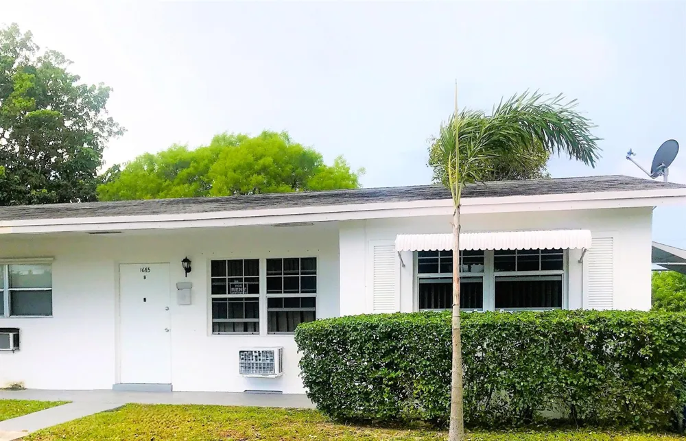 1685 NW 60TH AVENUE #B Sunrise, FL 33313
