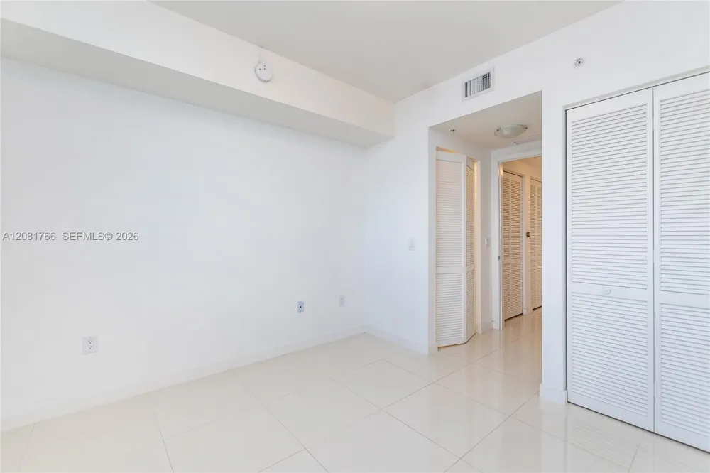 7661 NW 107th Ave #703 Doral, FL 33178