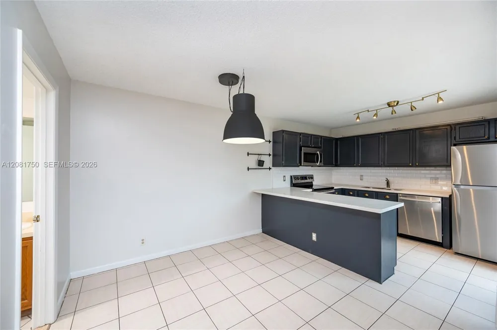 2536 Camelot Ct #2536 Cooper City, FL 33026