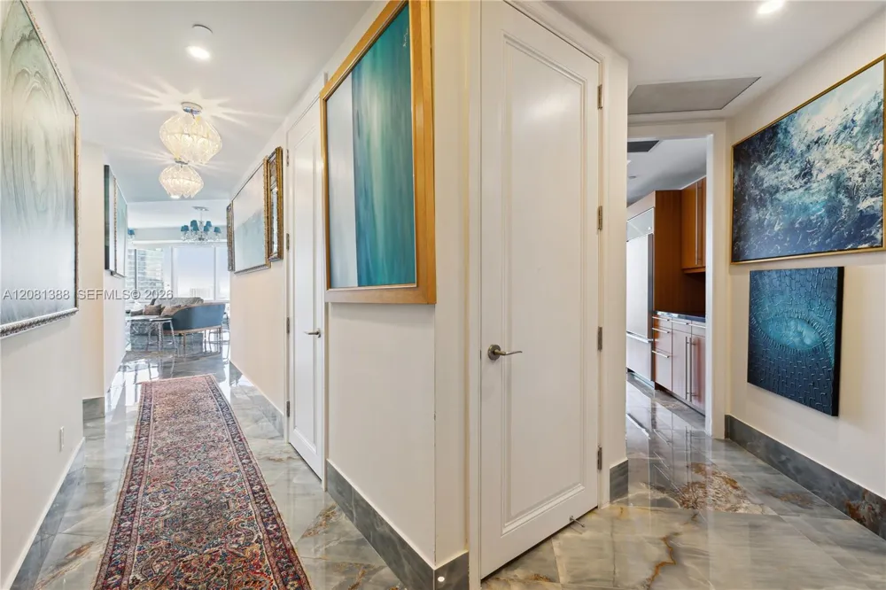 1425 Brickell Ave #45C Miami, FL 33131