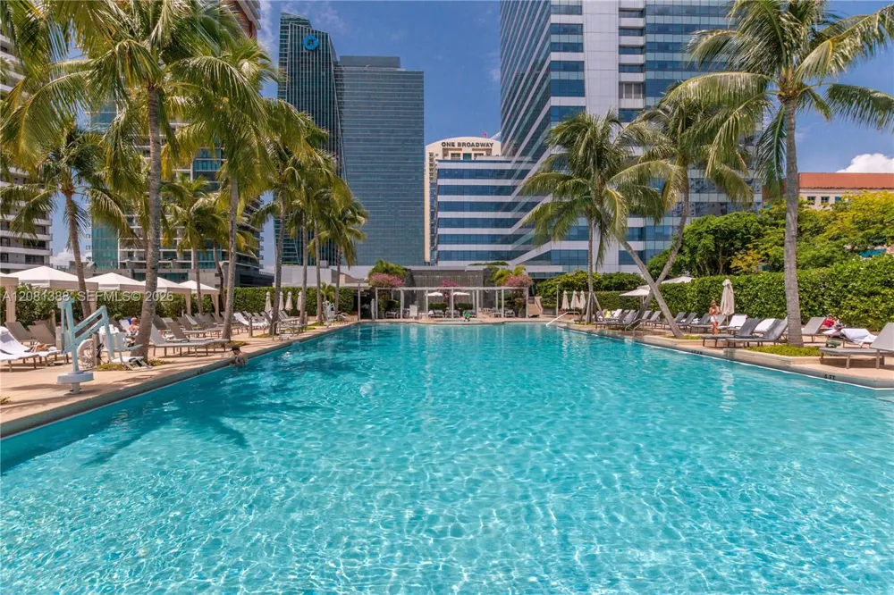 1425 Brickell Ave #45C Miami, FL 33131