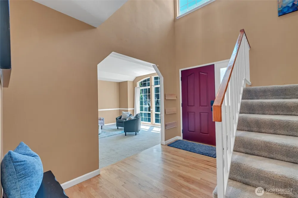 2052 NE Marina Vista Court Poulsbo, WA 98370