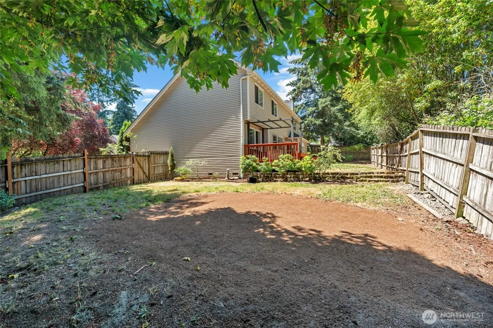 2052 NE Marina Vista Court Poulsbo, WA 98370