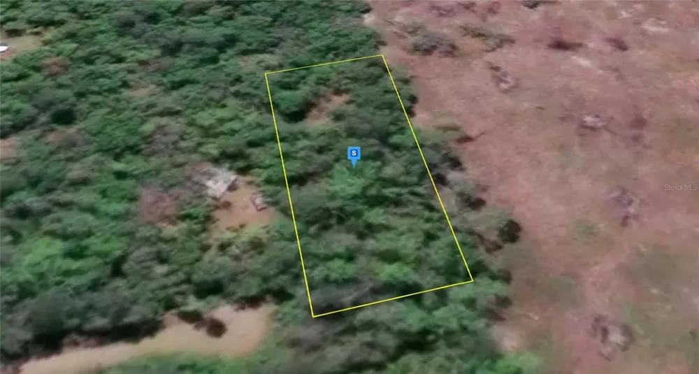 200 NE LEEK TRAIL Lee, FL 32059