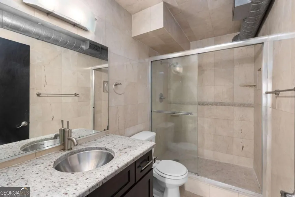795 Hammond DR Sandy Springs, GA 30328