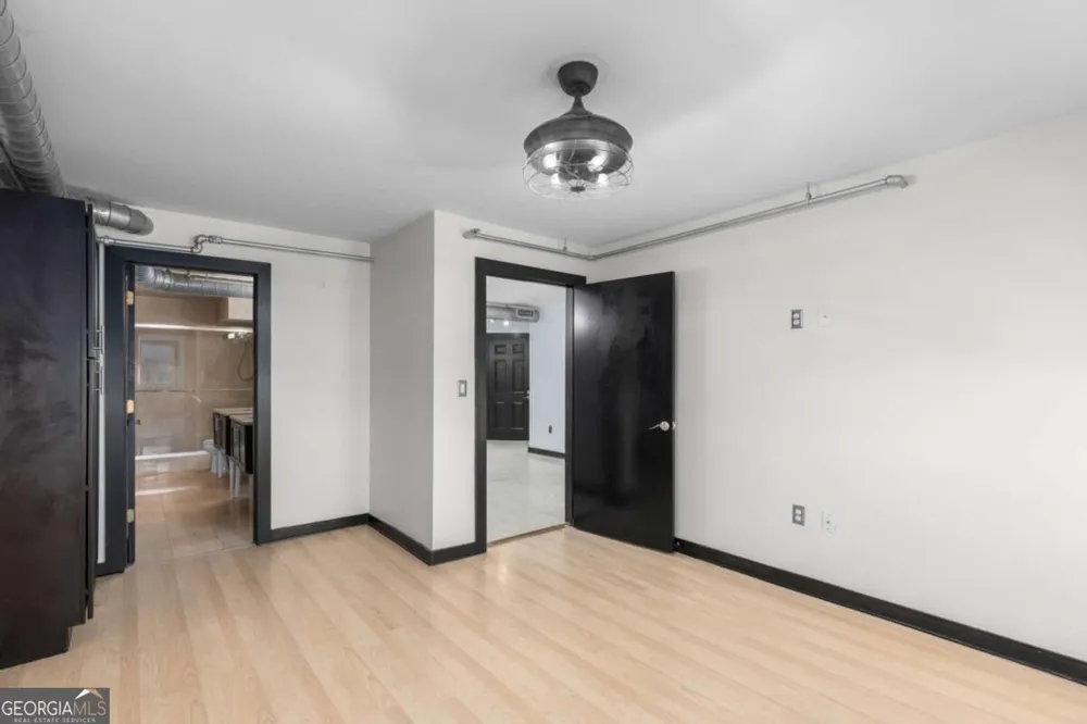 795 Hammond DR Sandy Springs, GA 30328