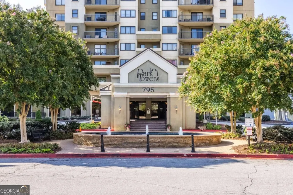 795 Hammond DR Sandy Springs, GA 30328