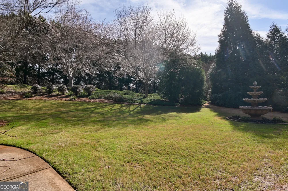 558 Sterling Water DR Monroe, GA 30655